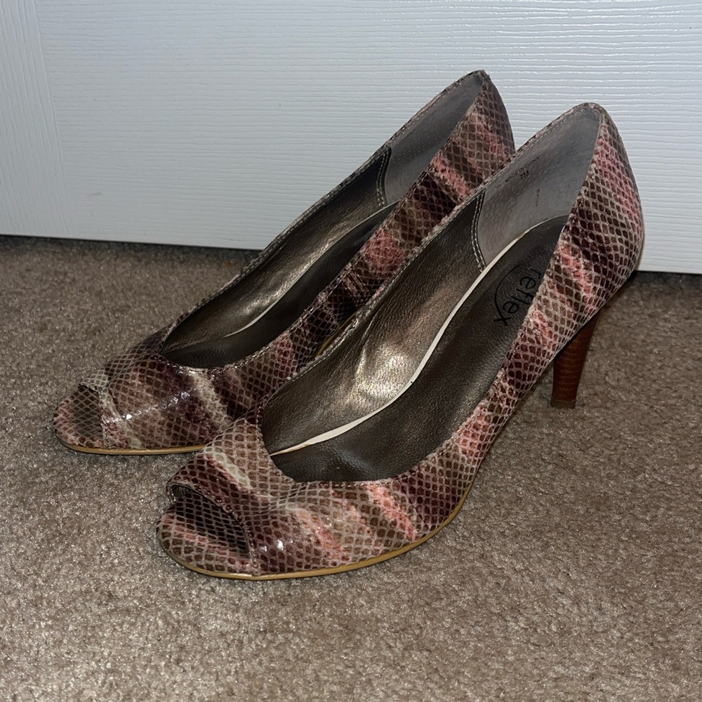 Moda Reflex Open Toe Heels